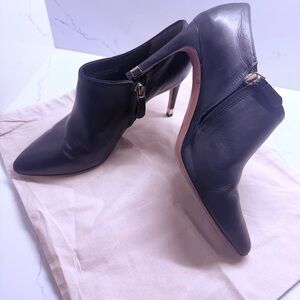 Tory Burch Greenwich Black Leather Ankle Booties